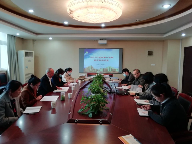 船舶工程学院迎接期中教学检查