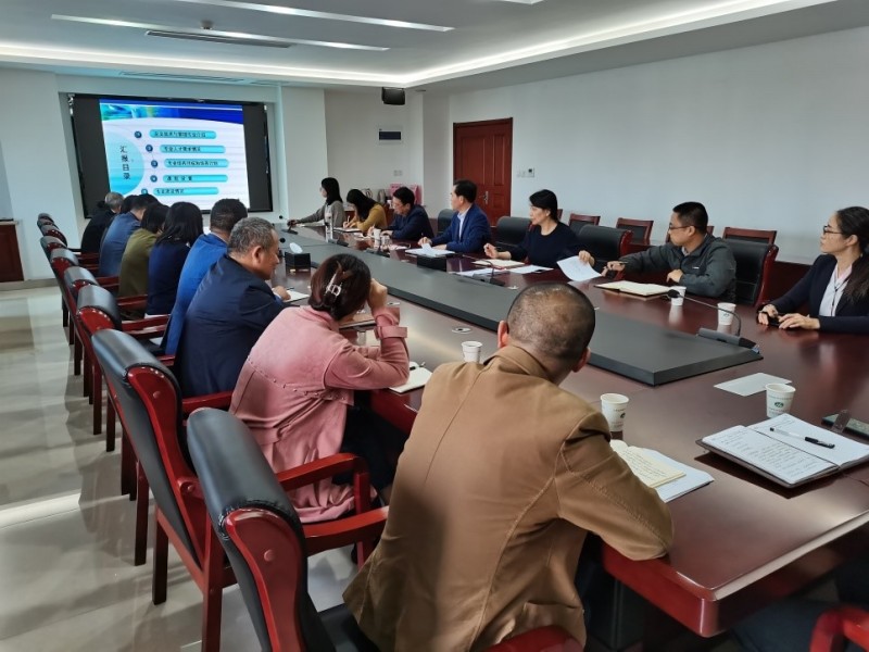 学校召开2022年五年制高职新专业申报评审会议