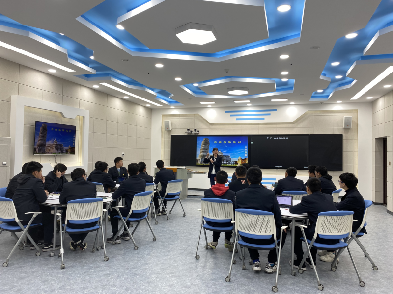 坚守课堂教学主阵地 推进课程思政教学改革 ——学校举行2020年课堂教学展示活动