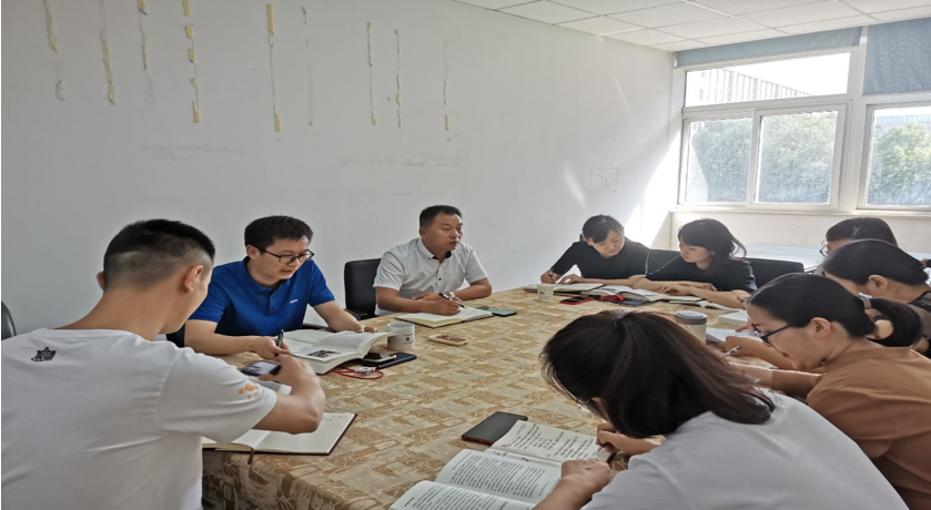 新能源汽车教研室持续开展党史学习和教研活动